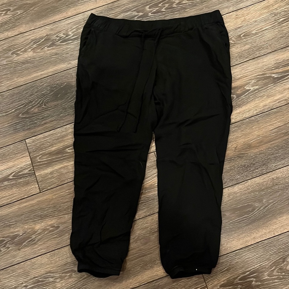 Maternity pants bundle
